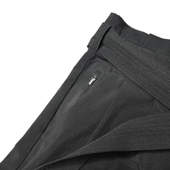 Athelta Skyline Short II Black - Picture 3 of 8